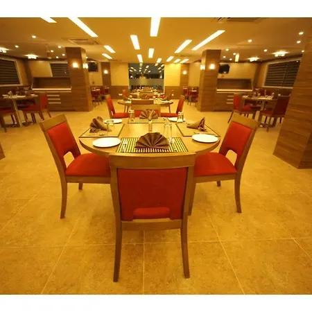 Jayson Metoda Hotel Rajkot